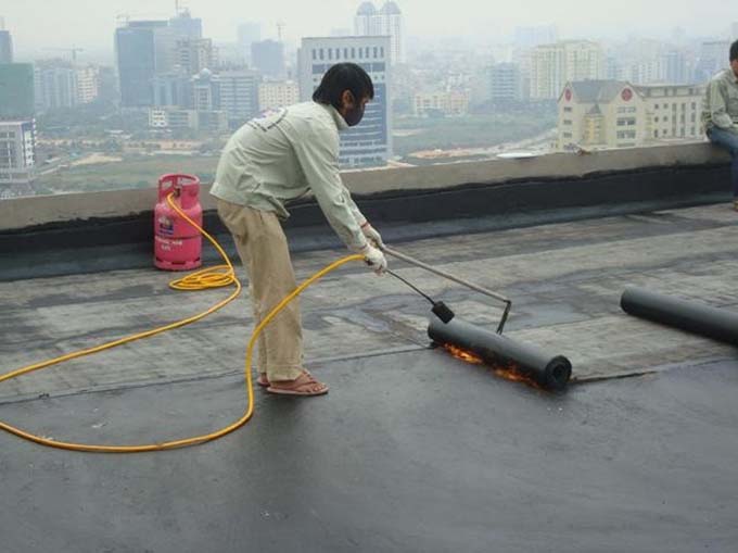 Chống thấm ngược bằng màng khò